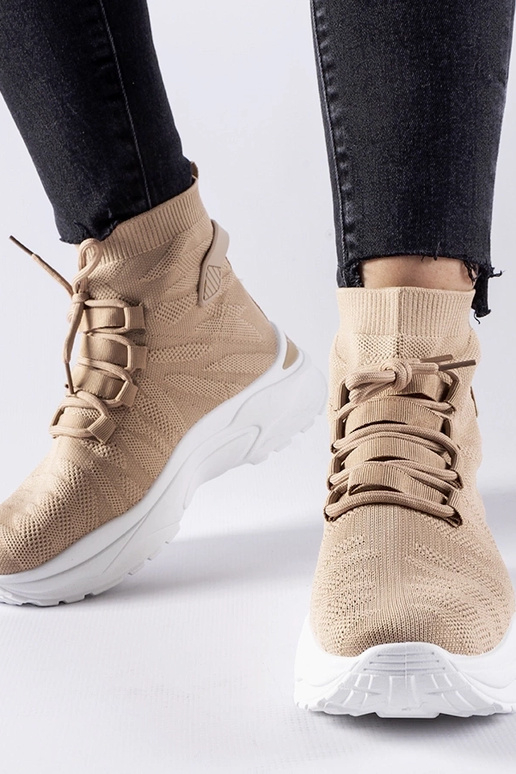 Braune High-Top-Sneakers von Vigatto Braune High-Top-Sneakers von Vigatto