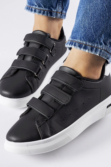 Schwarze Sneaker mit Klettverschluss Paré - weiße Sohle 2