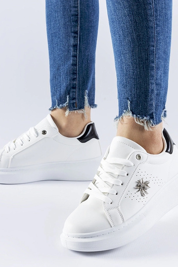 Weiße Sneakers mit Zirkonia-Applikation Fairfax 2