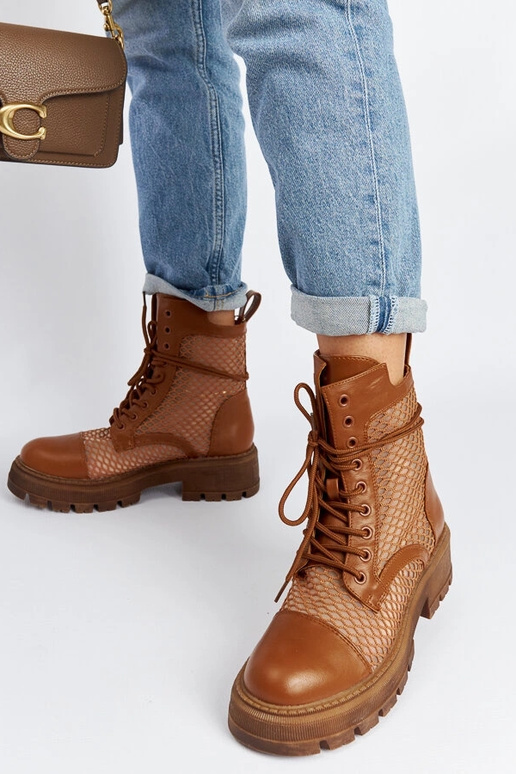 Braune durchscheinende Waldeck-Stiefel