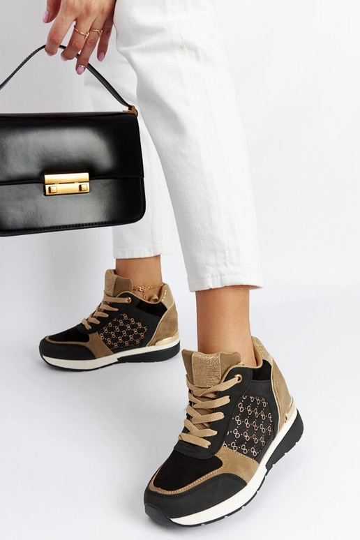 Schwarze, kastanienbraune Keil-Sneakers