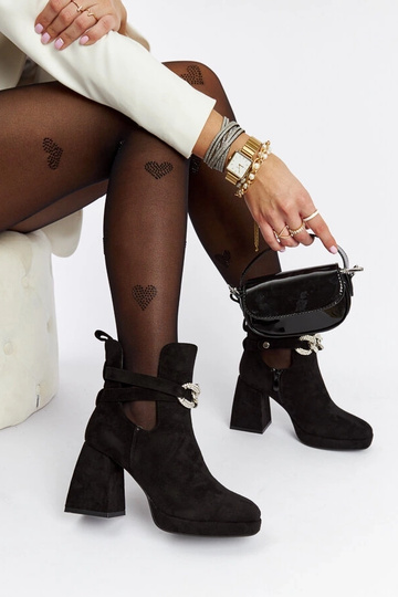 Schwarze Stiefeletten mit...