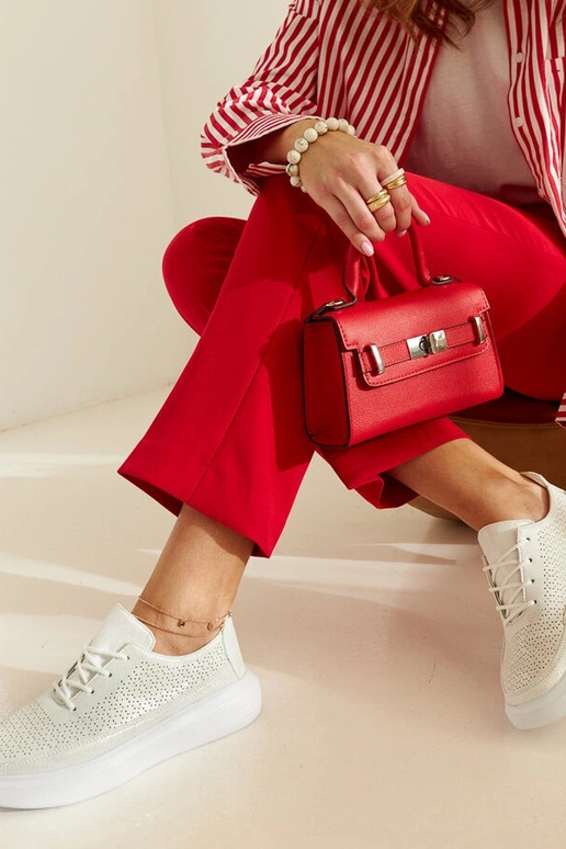 Silberne Plateau-Sneaker für Damen...