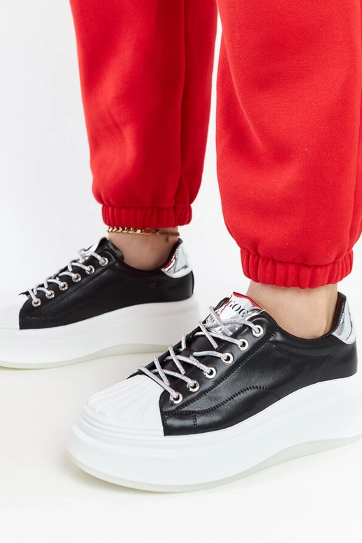 Zwarte platform sneakers GOE NN2N4034 Zwarte platform sneakers GOE NN2N4034