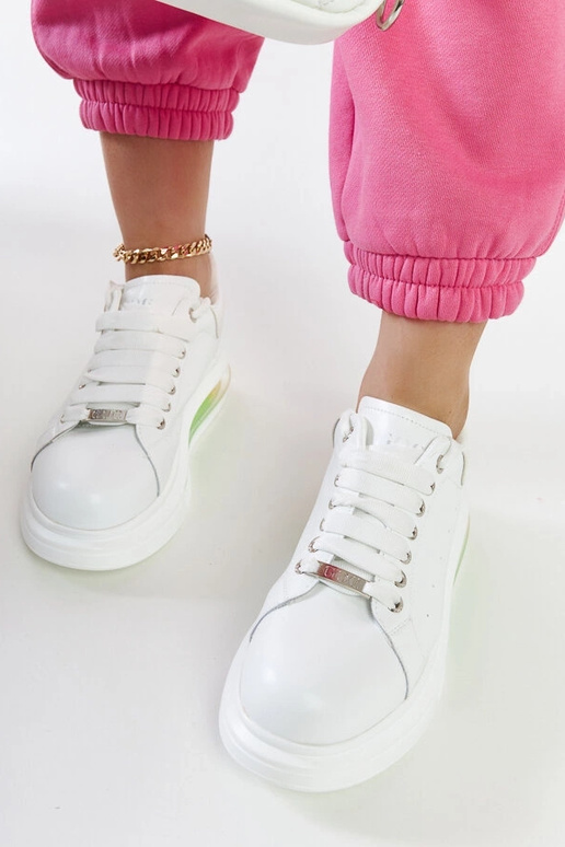 Baskets blanches à plateforme GOE...