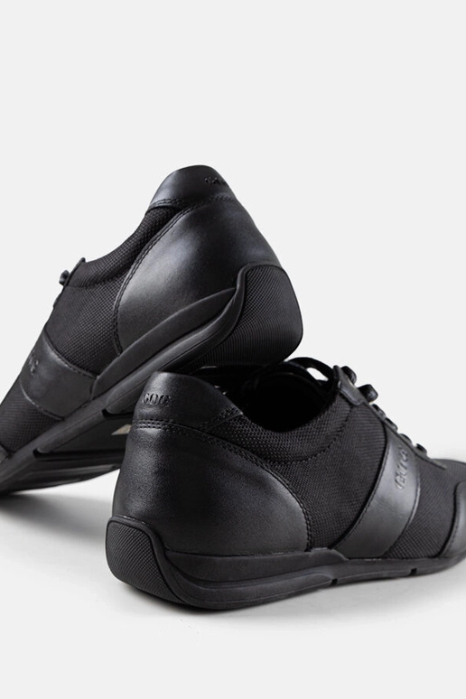 Schwarze Herren-Sneakers GOE NN1N4004 Schwarze Herren-Sneakers GOE NN1N4004