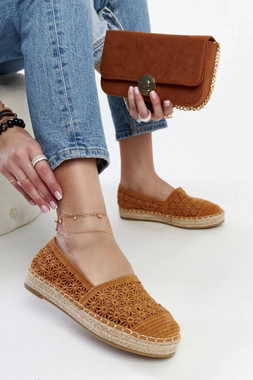 Samra – Braune Espadrilles aus Spitze mit Plateausohle