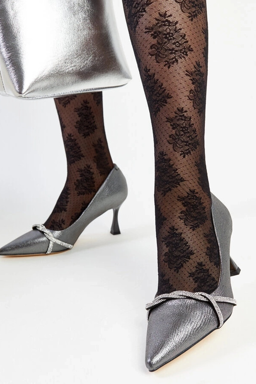 Graphitfarbene Stilettos mit... Graphitfarbene Stilettos mit...