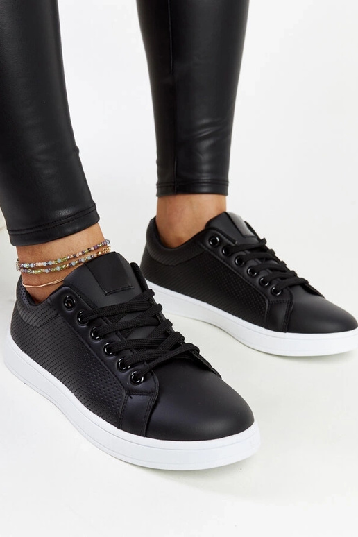 Schwarze Sneakers aus Ökoleder Semret