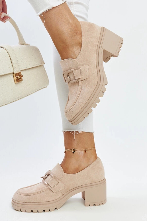 Bottines beiges avec semelle... Bottines beiges avec semelle...