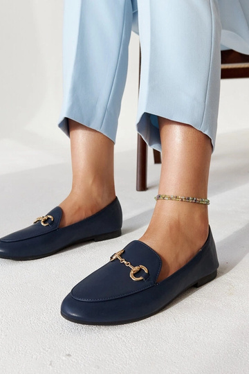 Mocassins bleus avec boucle...