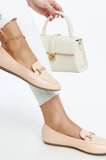 Beige loafers med dekorativt spænde Paddy 2