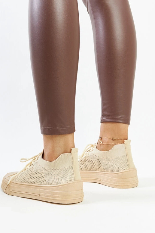 Baskets de sport légères beige clair...