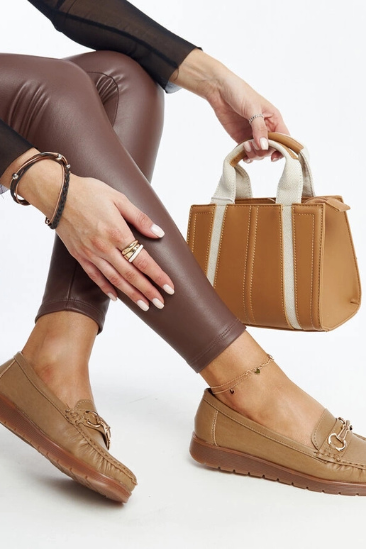 Mocassins à boucle beige foncé Anisah Mocassins à boucle beige foncé Anisah