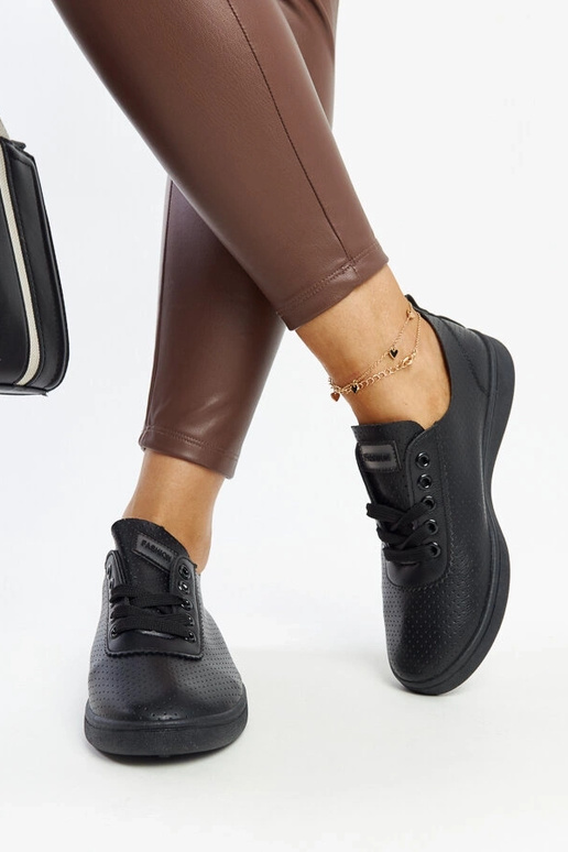 Baskets en cuir écologique noires Yusra