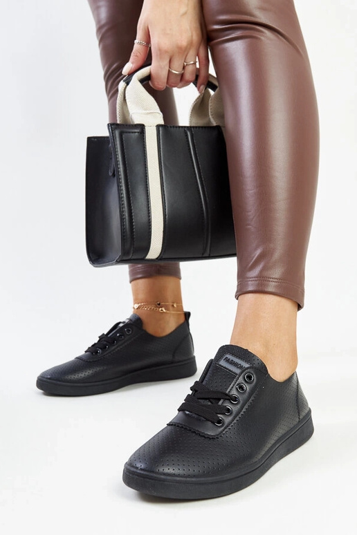 Baskets en cuir écologique noires Yusra