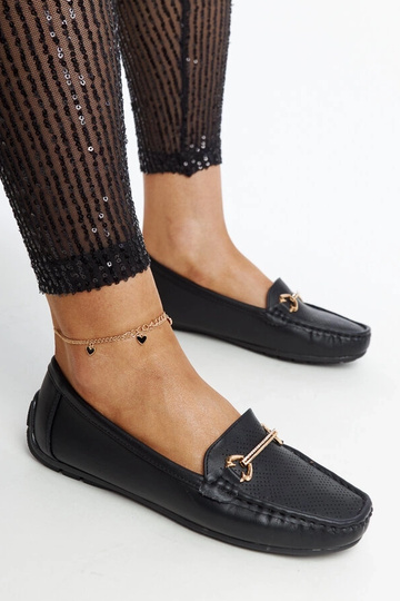 Sorte loafers med dekorativt spænde Adila