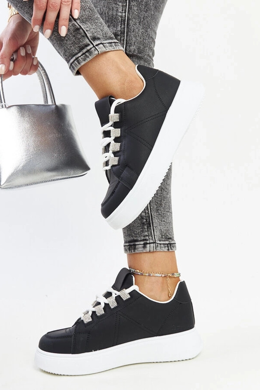 Sorte sneakers med en tyk sål Walida