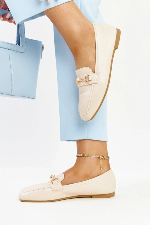 Hellbeige dekorative Loafer von Docherty Hellbeige dekorative Loafer von Docherty