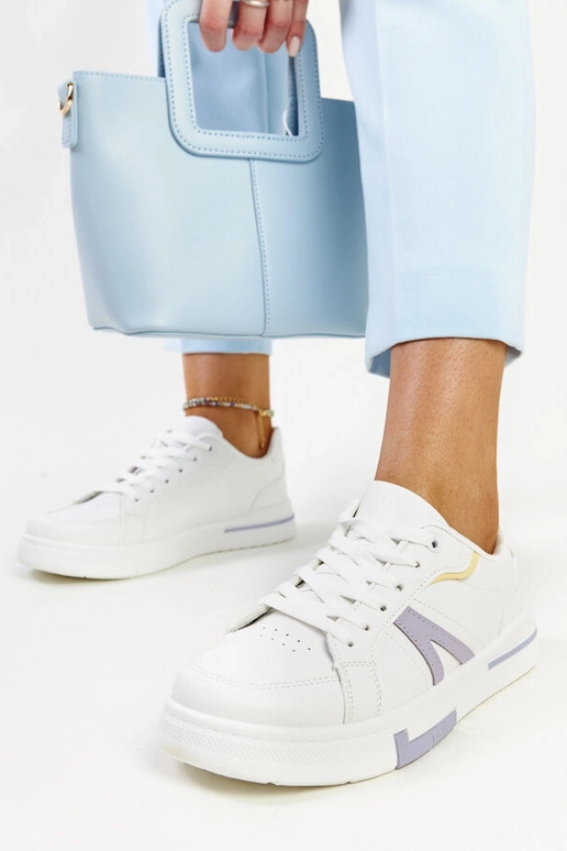 Hvide sneakers med Zorica farve