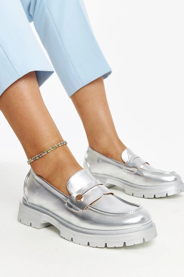 Chaussures argentées en simili cuir Mladenka