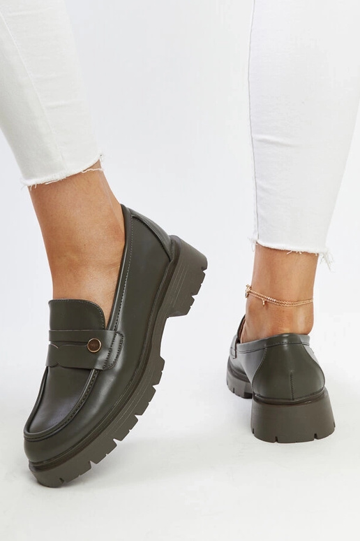 Chaussures vert foncé en simili cuir...