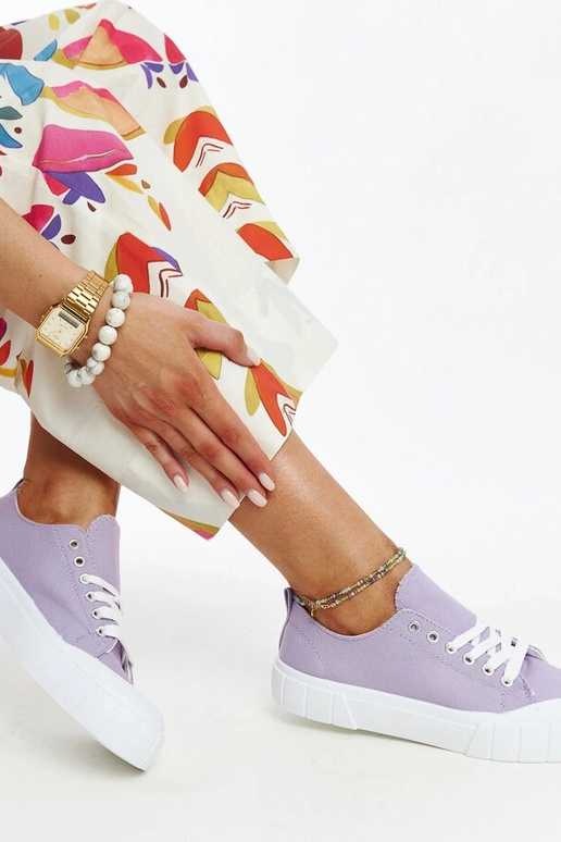 Lila Stoff-Sneakers von Eduard‘s