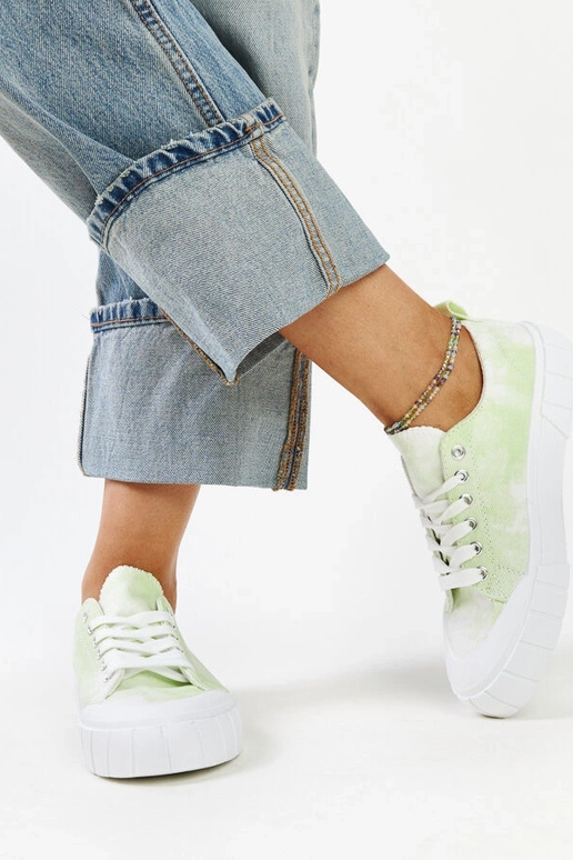 Hellgrüne Stoff-Sneaker von Jerina