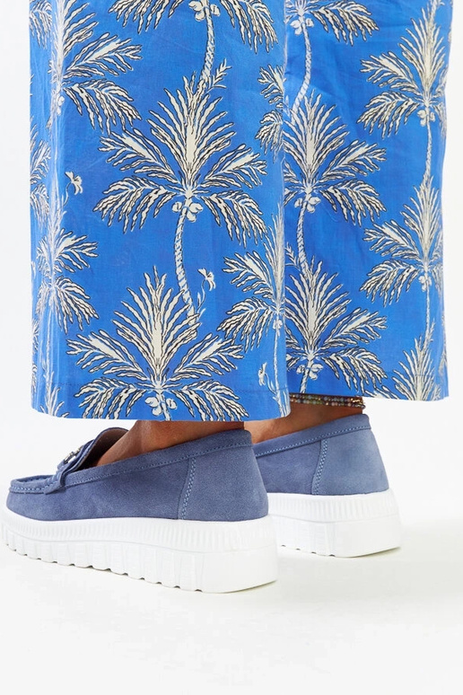 Blaue Leder-Halbschuhe mit... Blaue Leder-Halbschuhe mit...