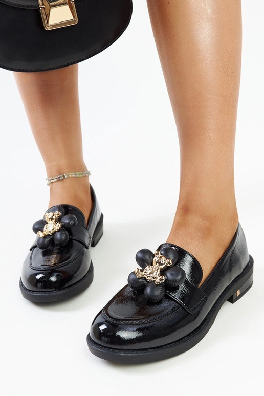 Aili mocassins laqués noires avec... Aili mocassins laqués noires avec...