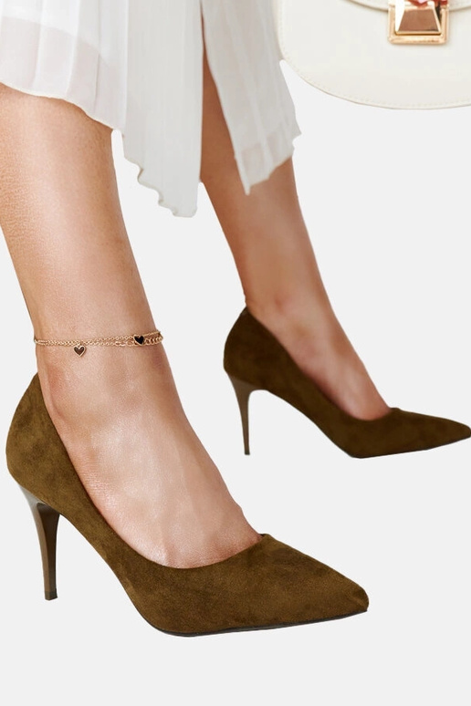 Dunkelgrüne Pumps mit Lederinnensohle... Dunkelgrüne Pumps mit Lederinnensohle...