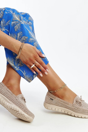 Mocassins en cuir marron...