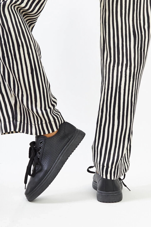 Sorte gennembrudte Segana sneakers