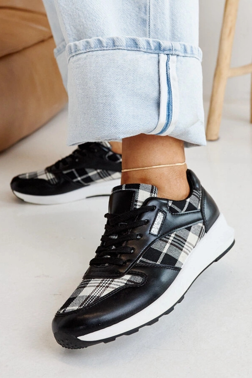 Baskets à carreaux noires Afifah