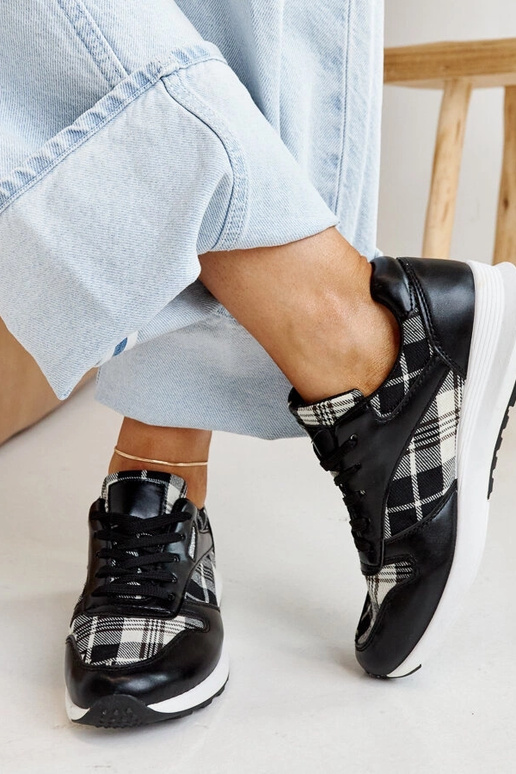 Afifah sortternede sneakers