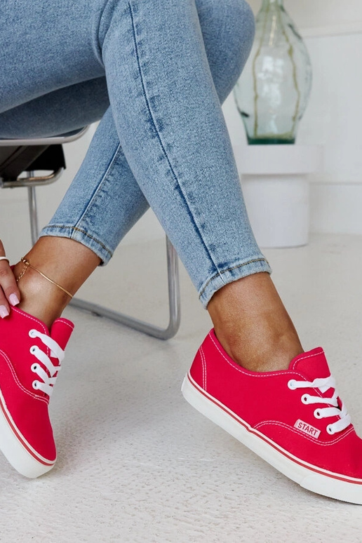 Dunkelrosa klassische Erla-Sneaker