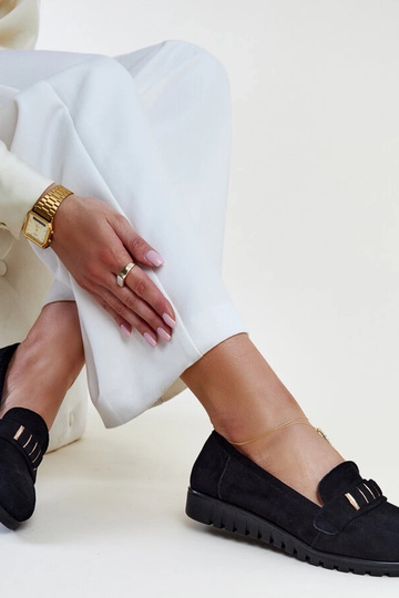 Sorte loafers med dekorativ...