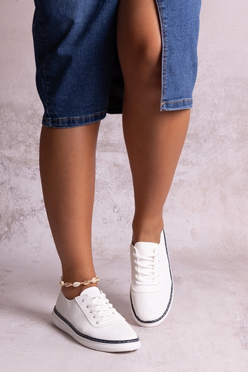 Baskets ajourées blanches... 2