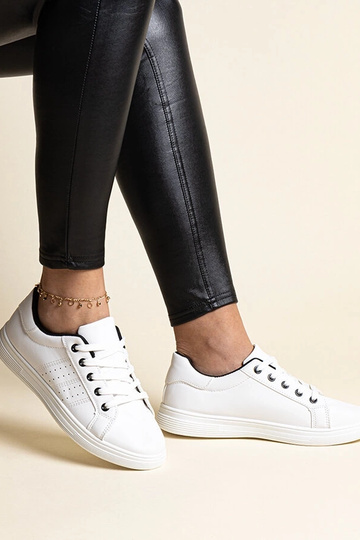 Baskets blanches en cuir...