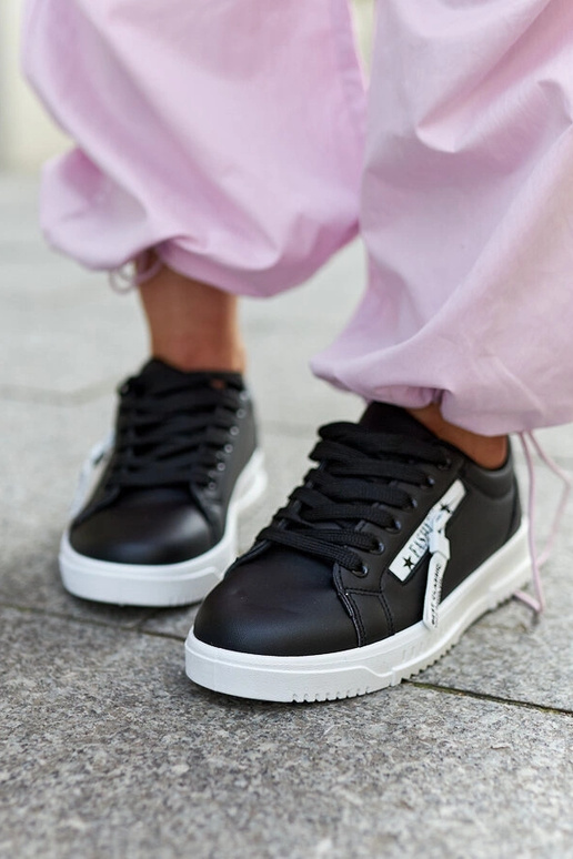 Baskets noires en cuir écologique Brecht