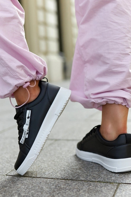 Baskets noires en cuir écologique Brecht