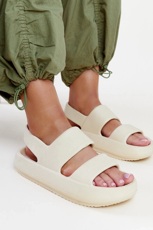 Sandales Attiana Beige