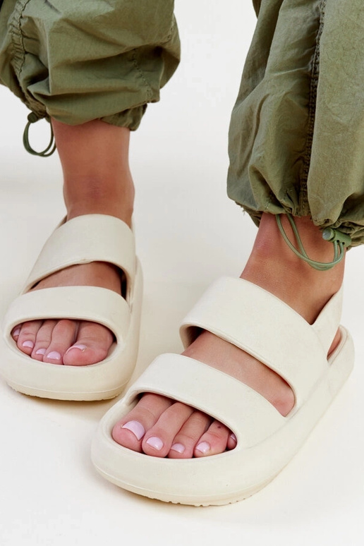 Sandales Attiana Beige