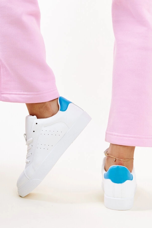 Weiße und blaue Akila-Sneakers Weiße und blaue Akila-Sneakers