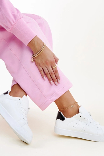 Baskets Akila noires et...