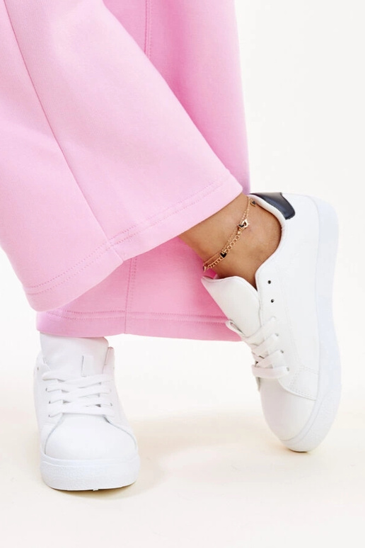 Schwarze und weiße Sneaker „Akila“