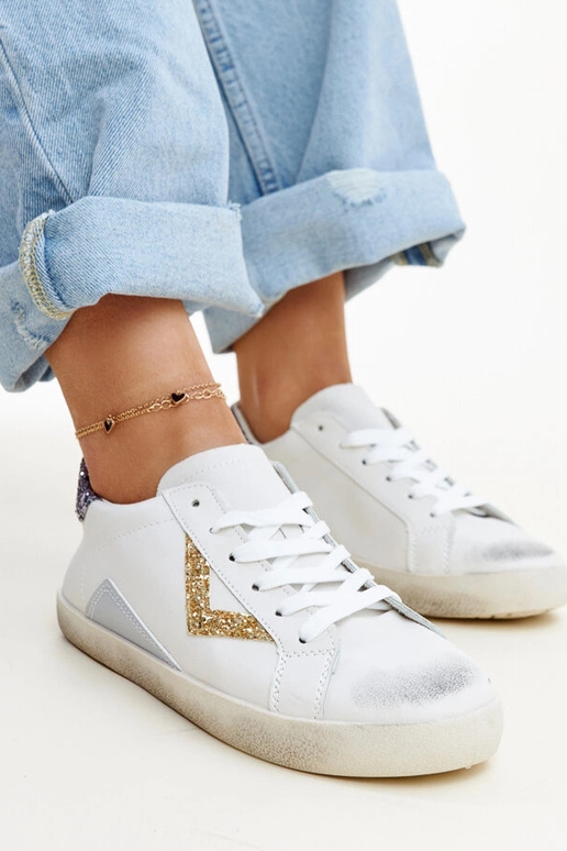 Baskets blanches effet "usé" par Gombol