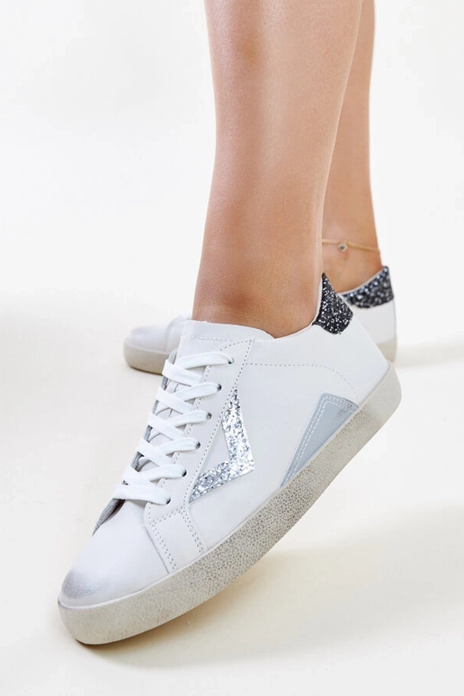 Baskets blanches effet "usé" par Gombol