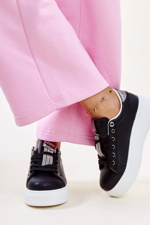 Sorte og sølv sneakers med zirkoner...