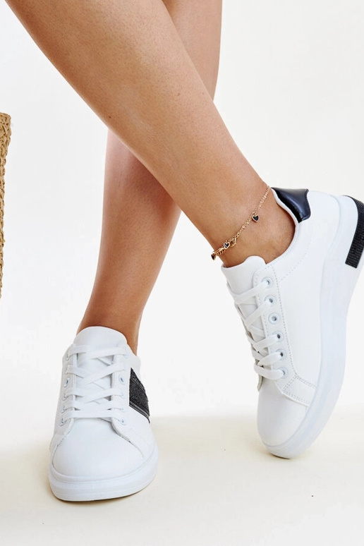 Sorte og hvide sneakers med zirkoner...
